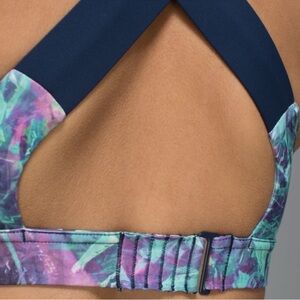 Lululemon All Sport Bra *Adjustable Iridescent Multi/Deep Navy size 4